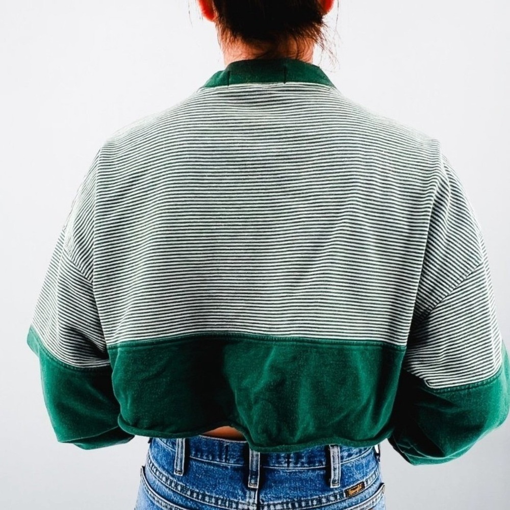 Windsor Shirt Company Green Striped Cropped Sweatshirt Cotton Crew Neck Large - Picture 5 of 8